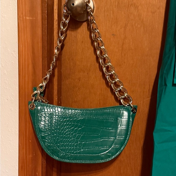 Zara Kelly Green Midi Dress & Matching Animal Skin Bag With Metal Chain Set NWOT - Picture 8 of 15